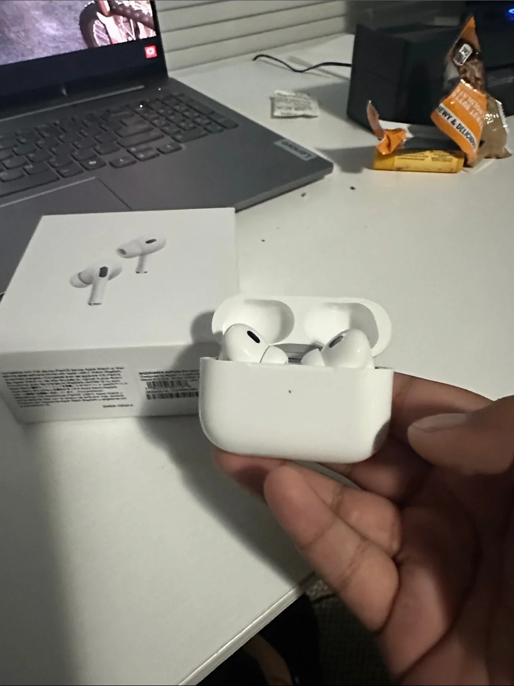 & Other Stories White True Wireless Earbuds